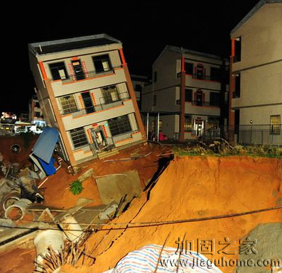 暴雨导致地基下陷房屋垮塌需要做地基加固