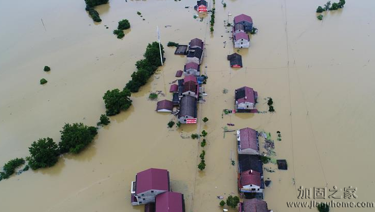 湖南遭遇连续暴雨，改造加固后的建筑能挡洪水?