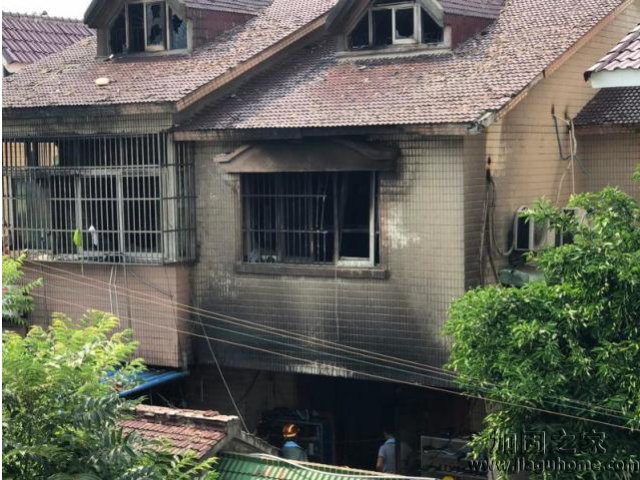 发生火灾事故致22人死亡的租房存在房屋结构安全隐患？
