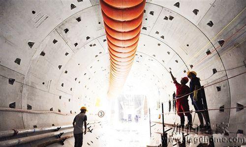 上海城建复合腔体隧道加固技术试验成功