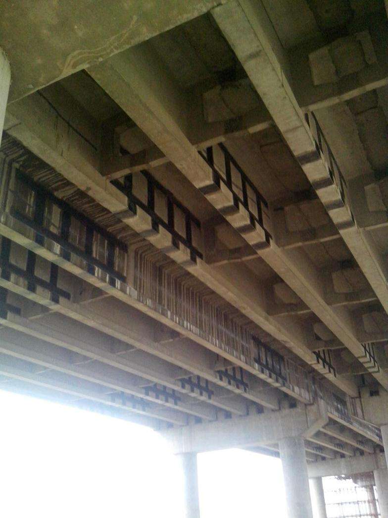 桥梁加固碳纤维.jpg