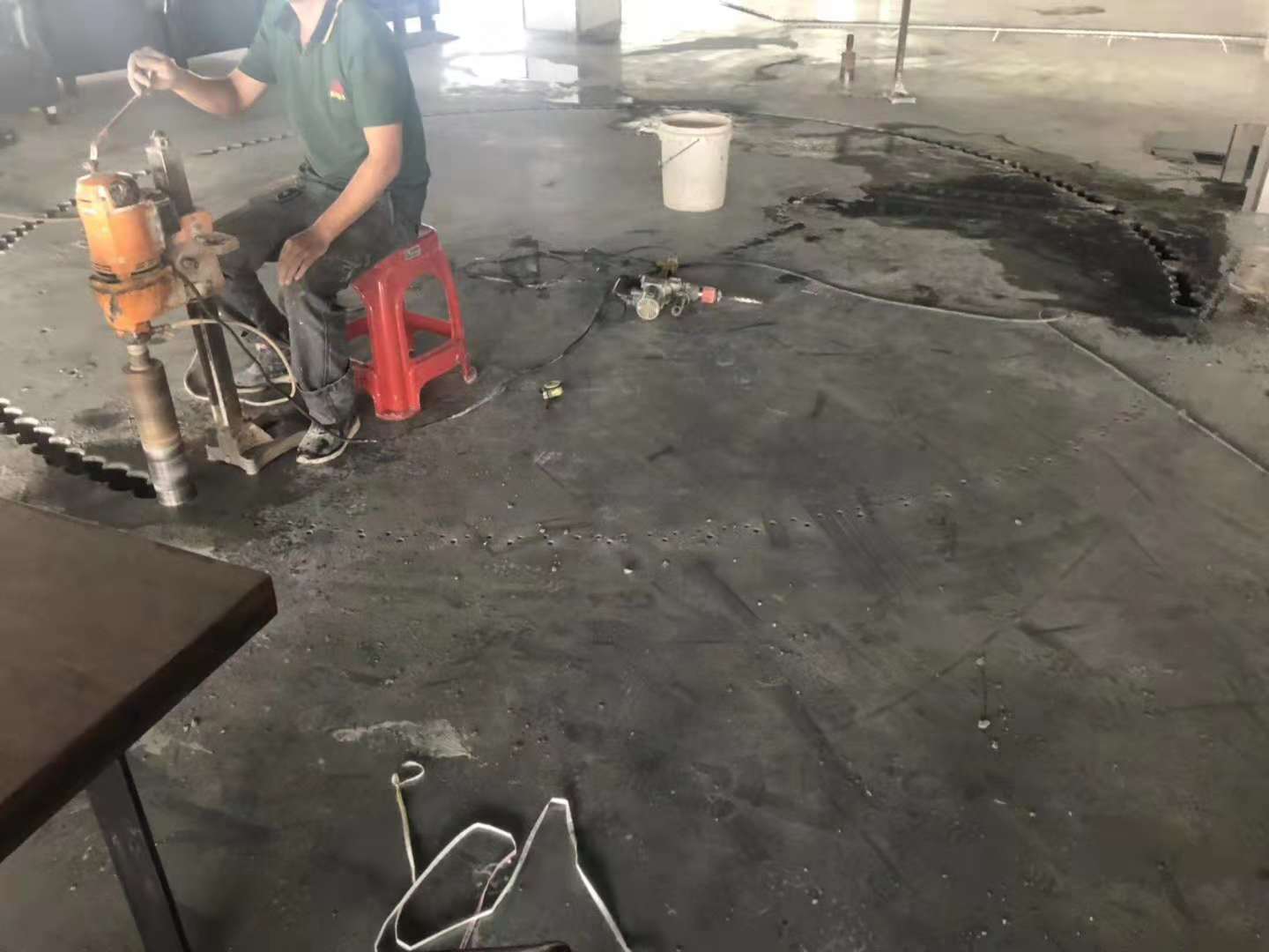 1540207644910260.jpg 227842628965415851.jpg
