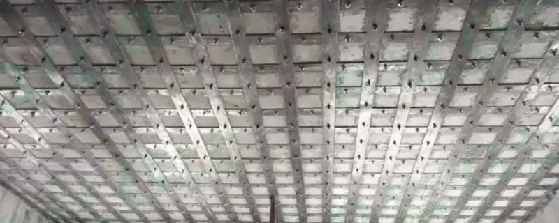 粘钢胶施工