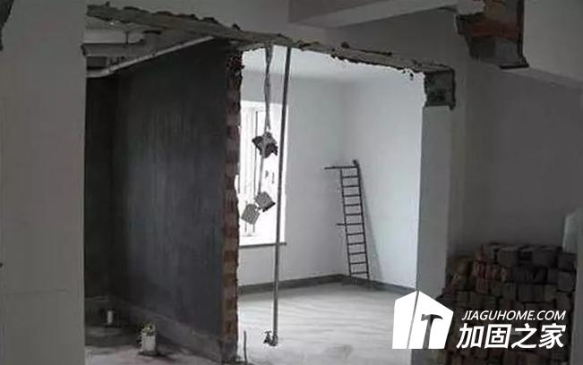 福建泉州宾馆倒塌，建筑安全问题不容忽视