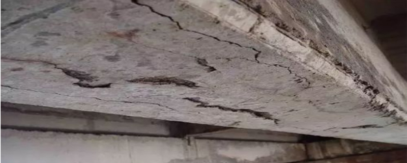 房屋楼板有裂缝怎么处理加固