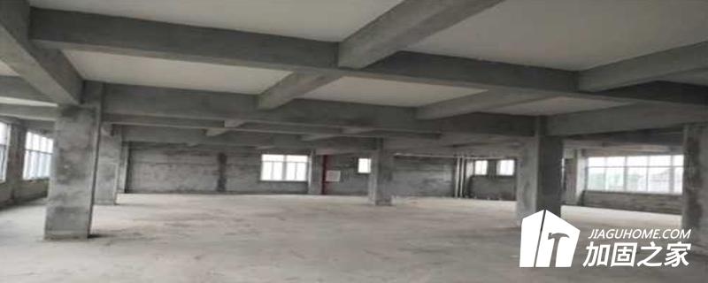 在下列情况下，现有建筑应进行房屋抗震鉴定