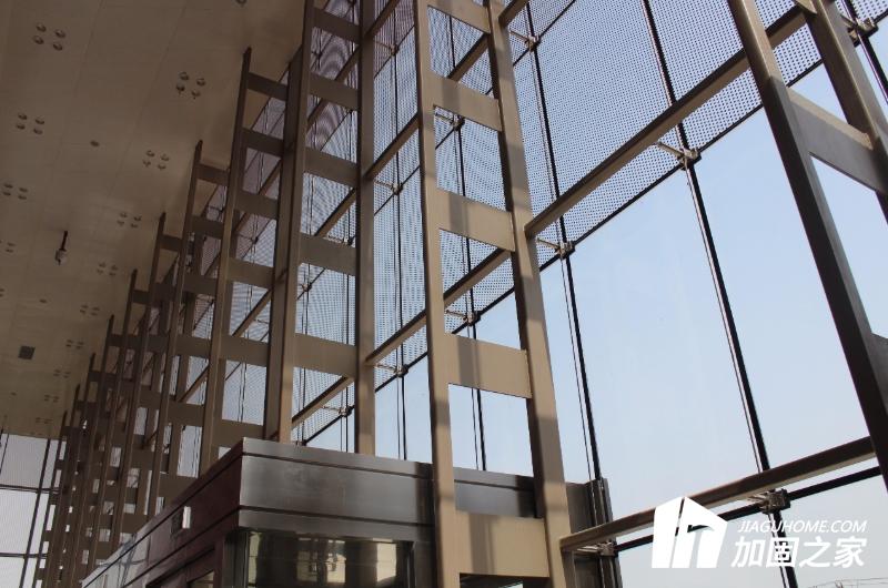 建筑幕墙主要结构材料应检查以下内容