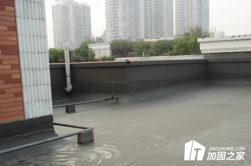房屋楼顶出现漏水，怎么做好防水施工?