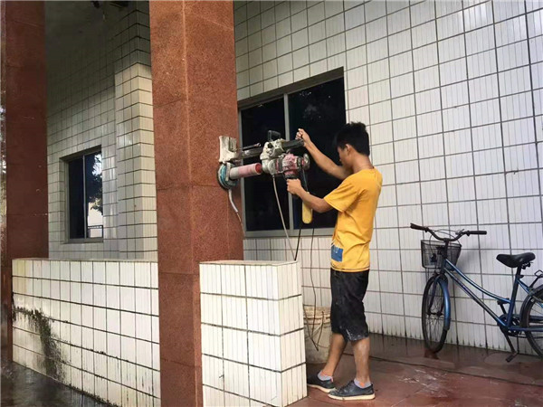 1654076286753082.jpg e0fb2188b72ffef59a31555cb3b0852.jpg