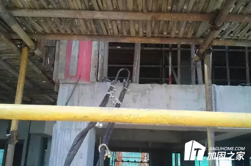 了解建筑加固施工现场环境