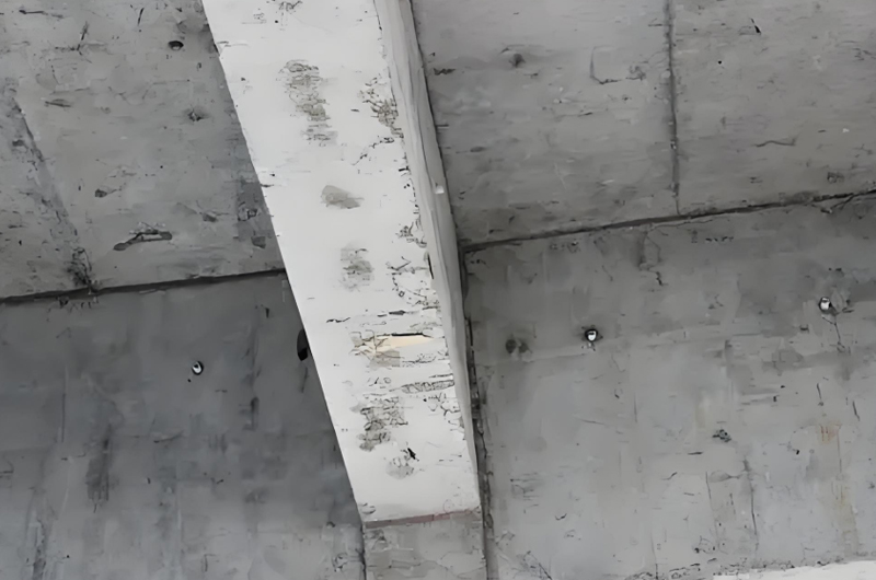 梁裂缝加固补强