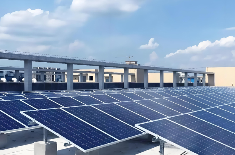 屋面加建光伏板