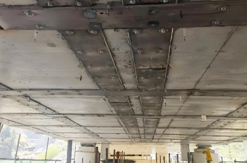 桥梁维修与加固工程