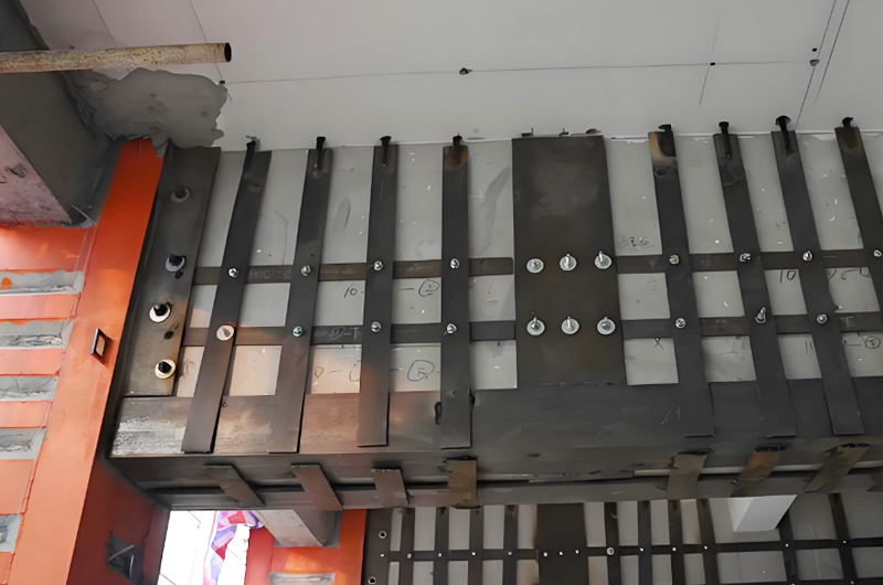 梁柱混凝土围套加固