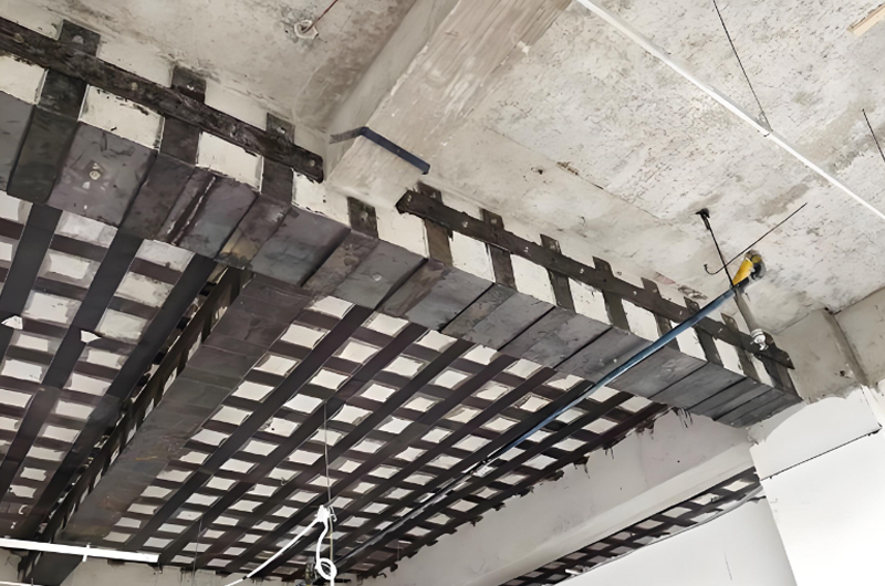 梁底开裂如何加固?